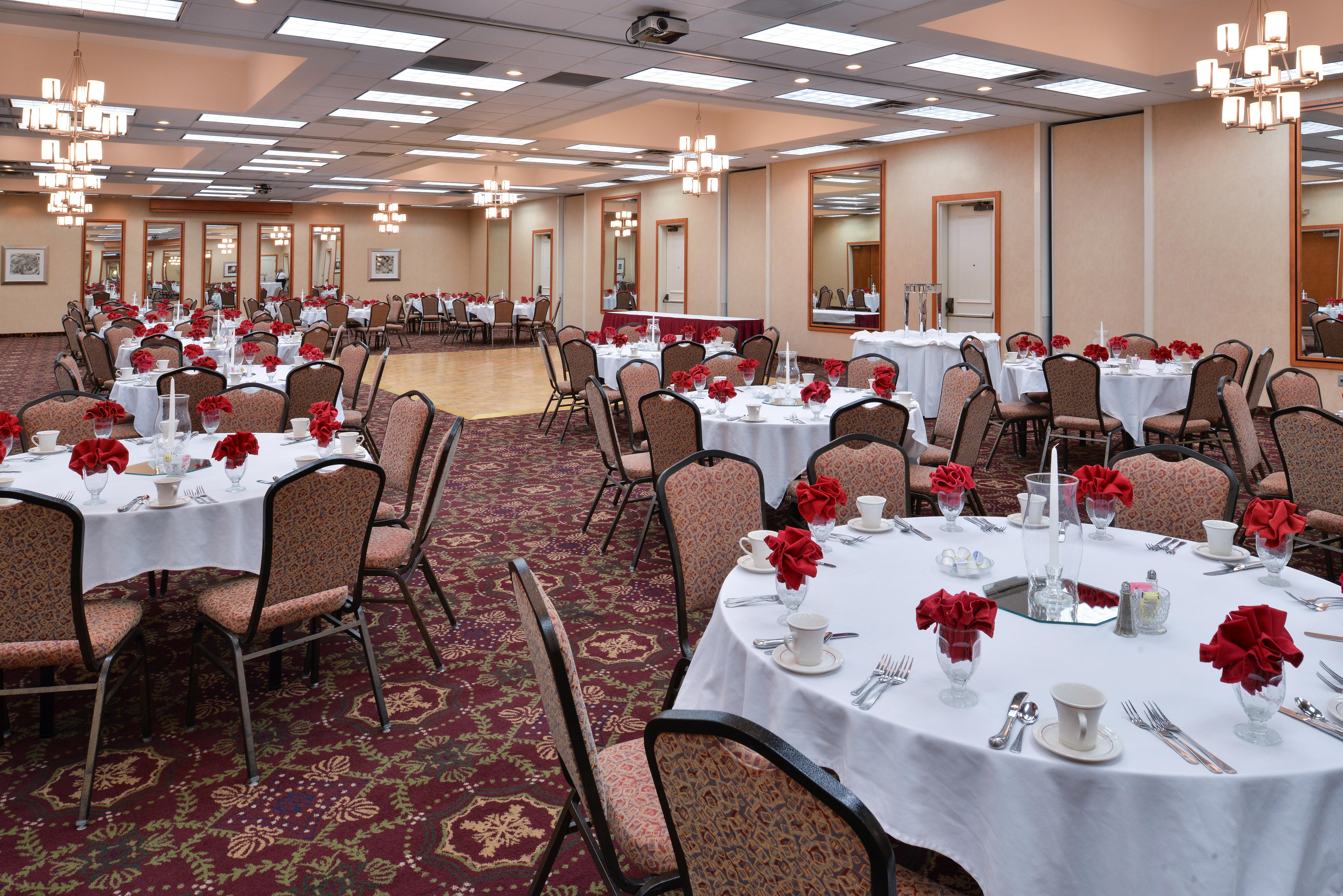 Holiday Inn Martinsburg By Ihg Exteriör bild