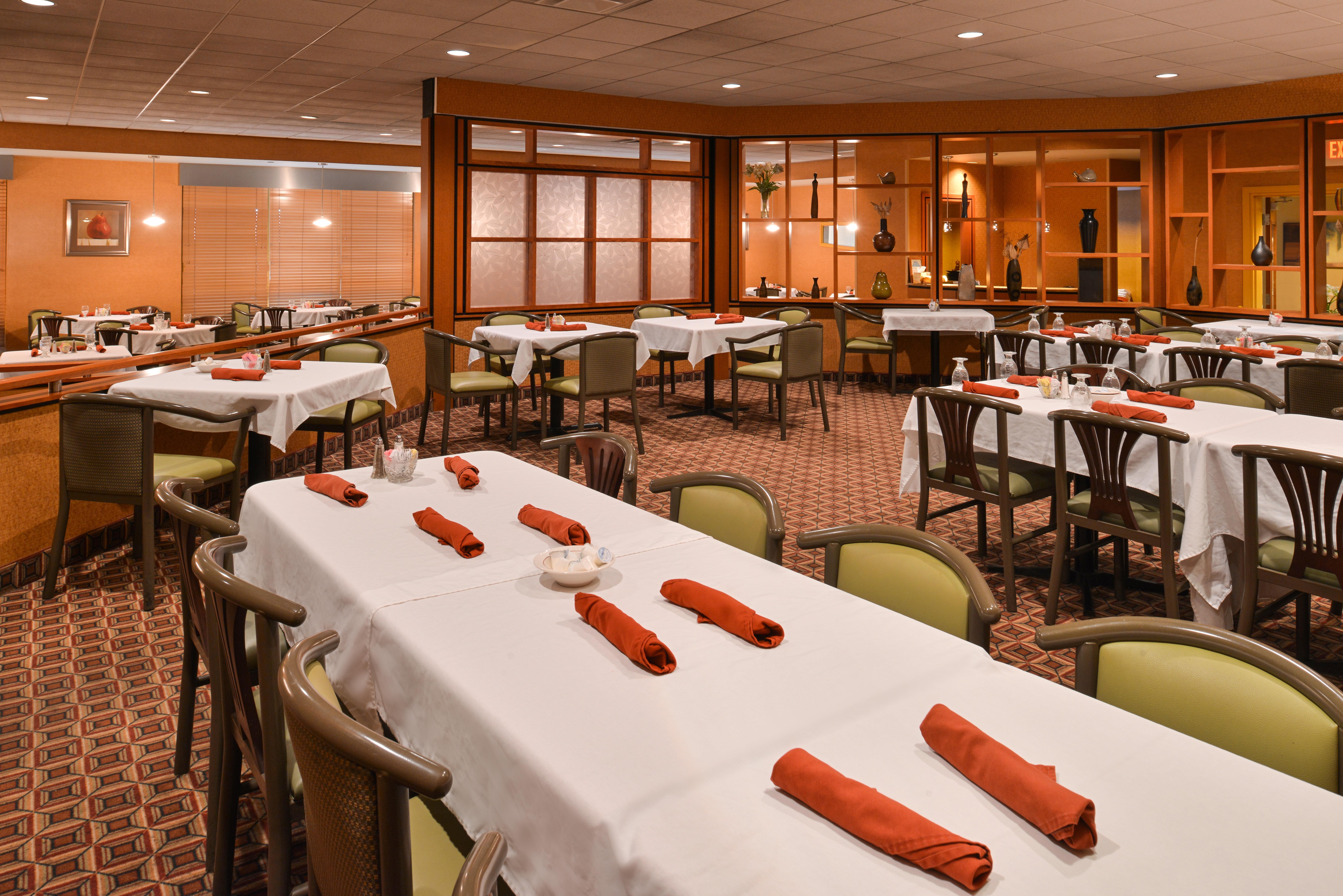 Holiday Inn Martinsburg By Ihg Exteriör bild