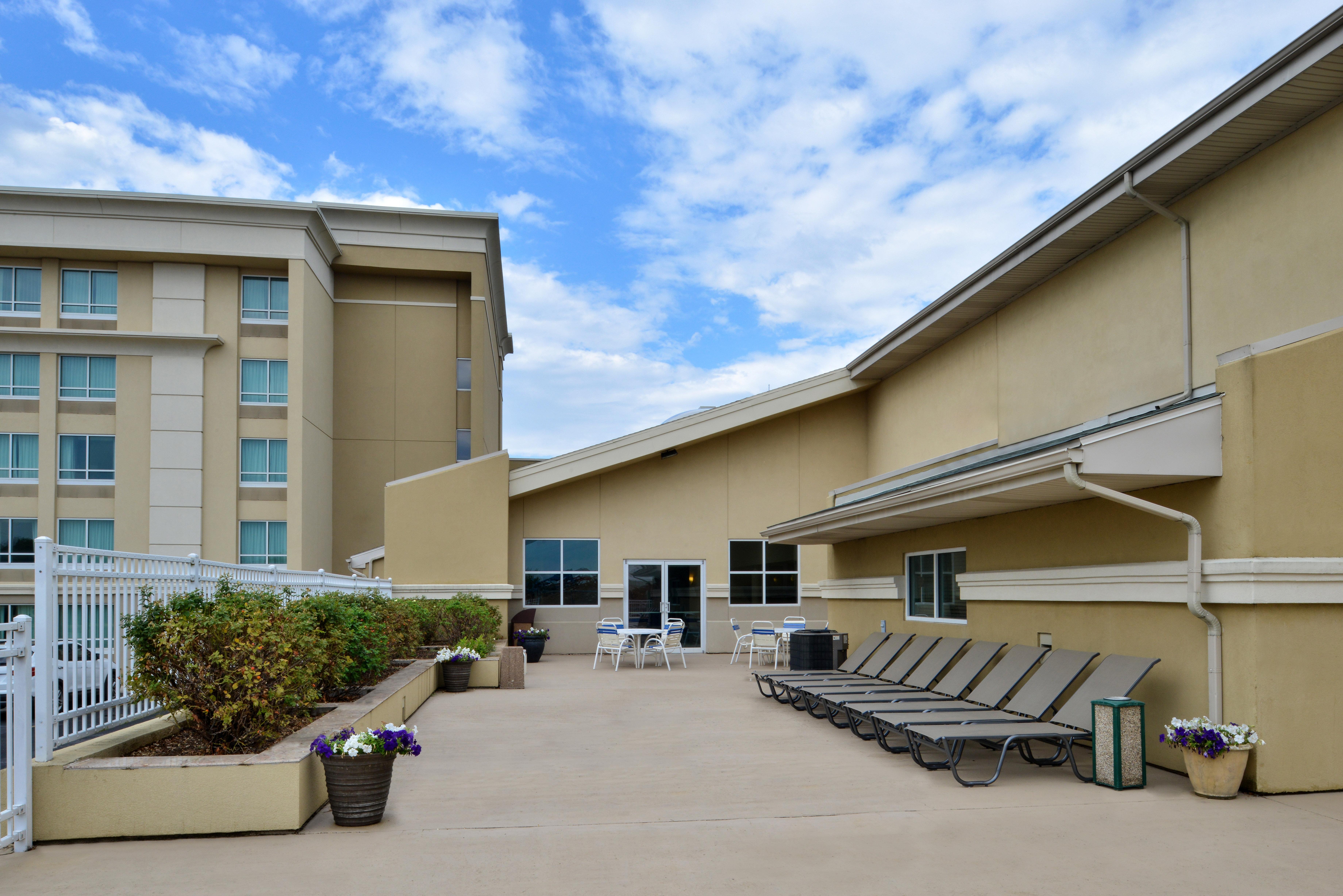Holiday Inn Martinsburg By Ihg Exteriör bild