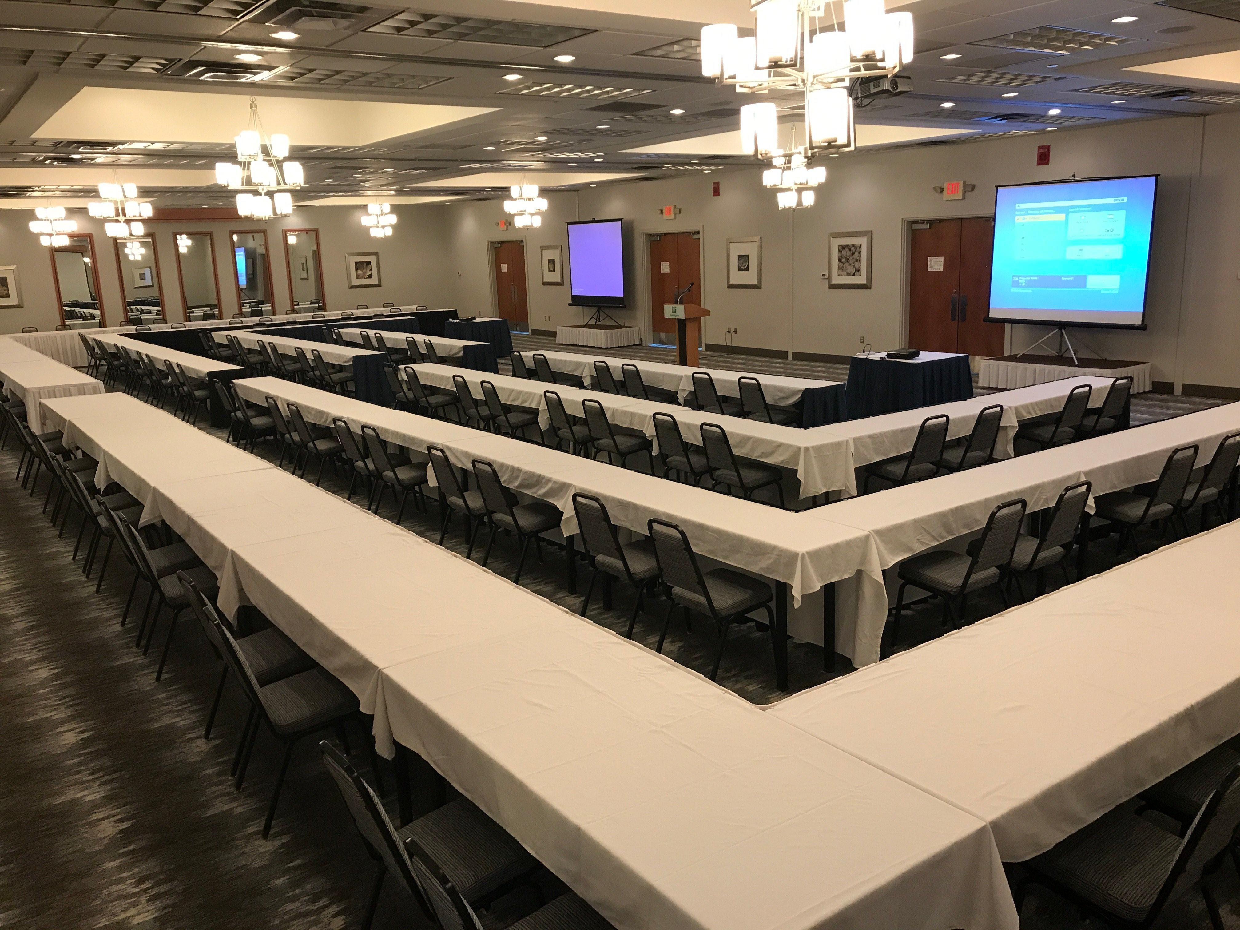 Holiday Inn Martinsburg By Ihg Exteriör bild