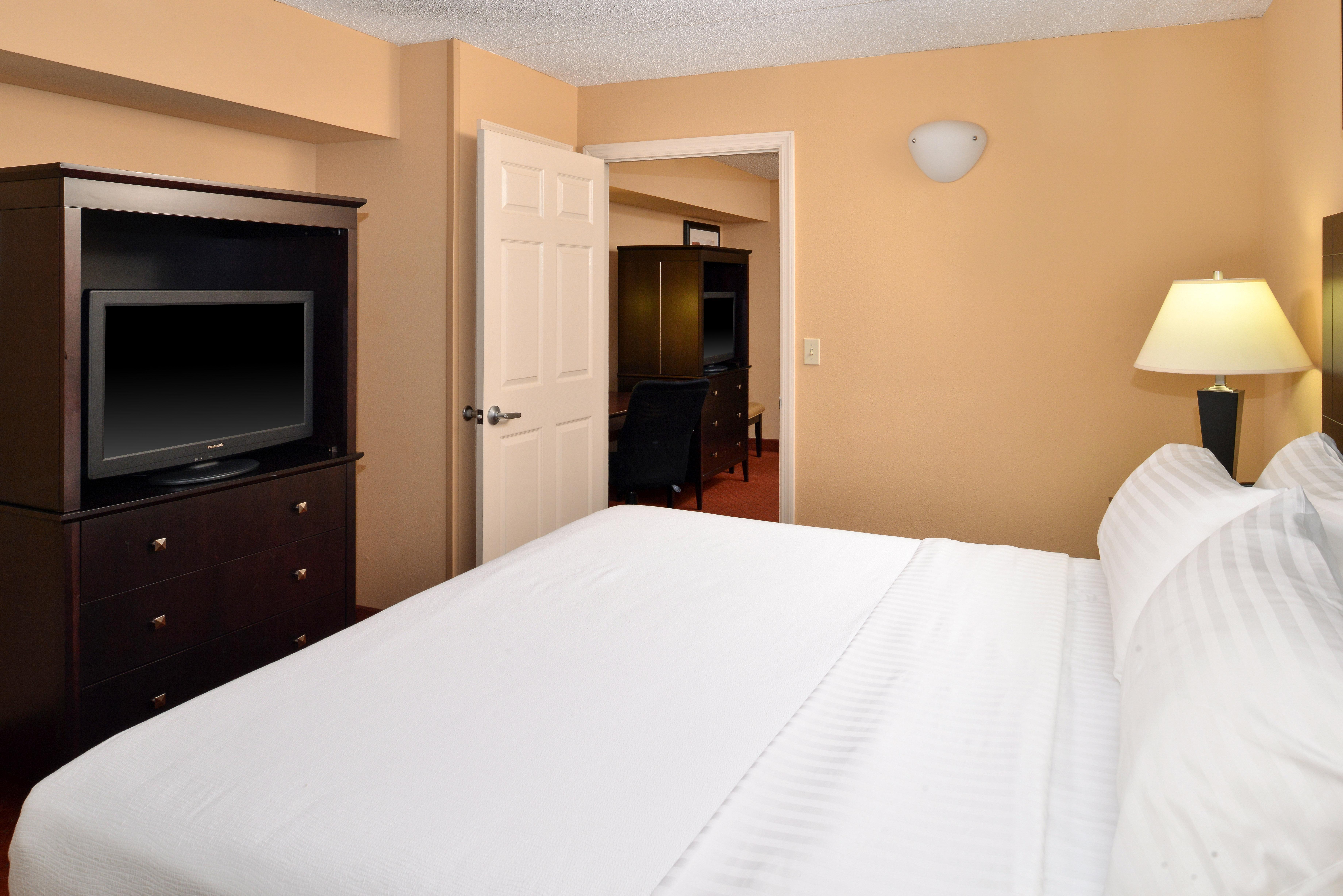 Holiday Inn Martinsburg By Ihg Exteriör bild
