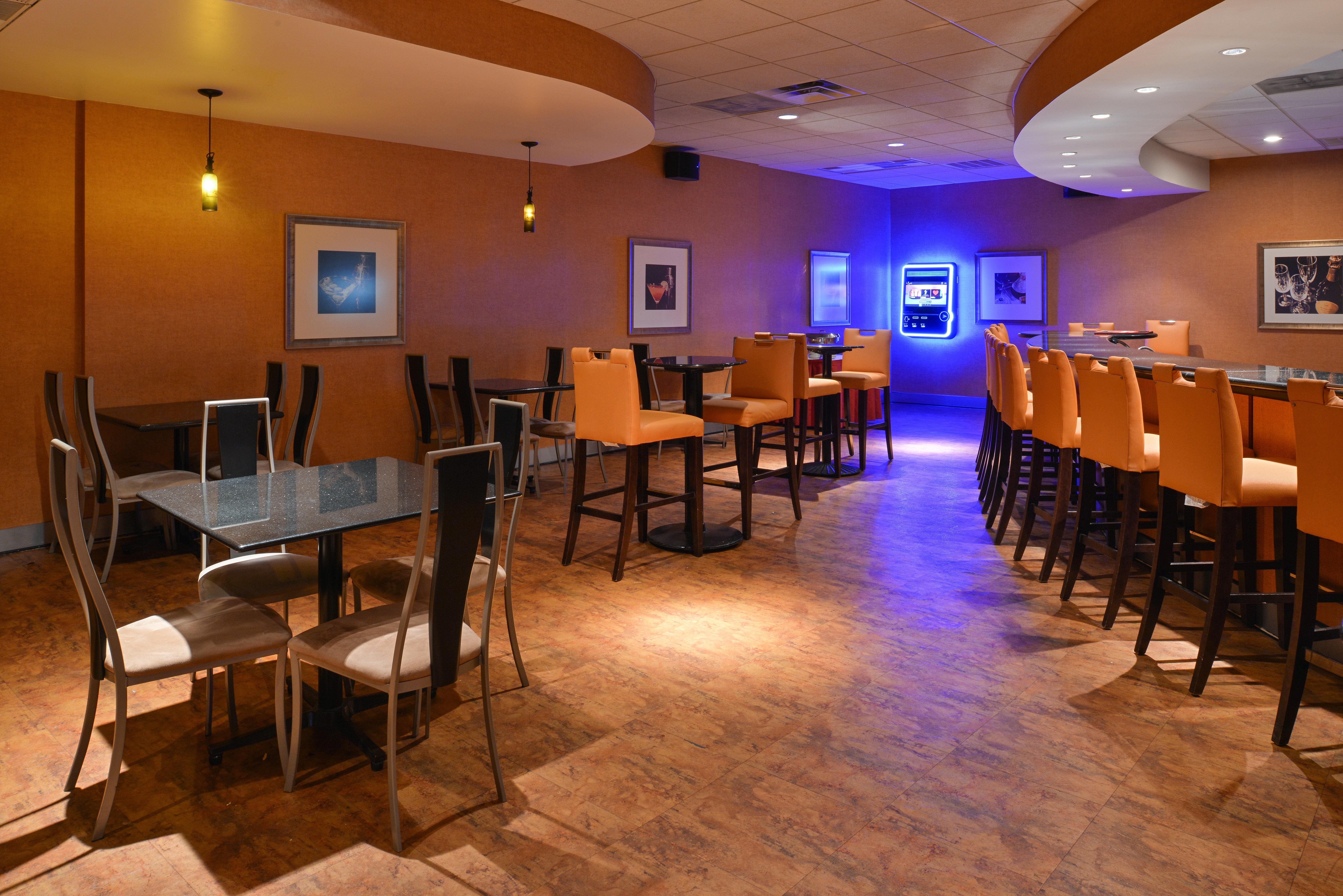 Holiday Inn Martinsburg By Ihg Exteriör bild