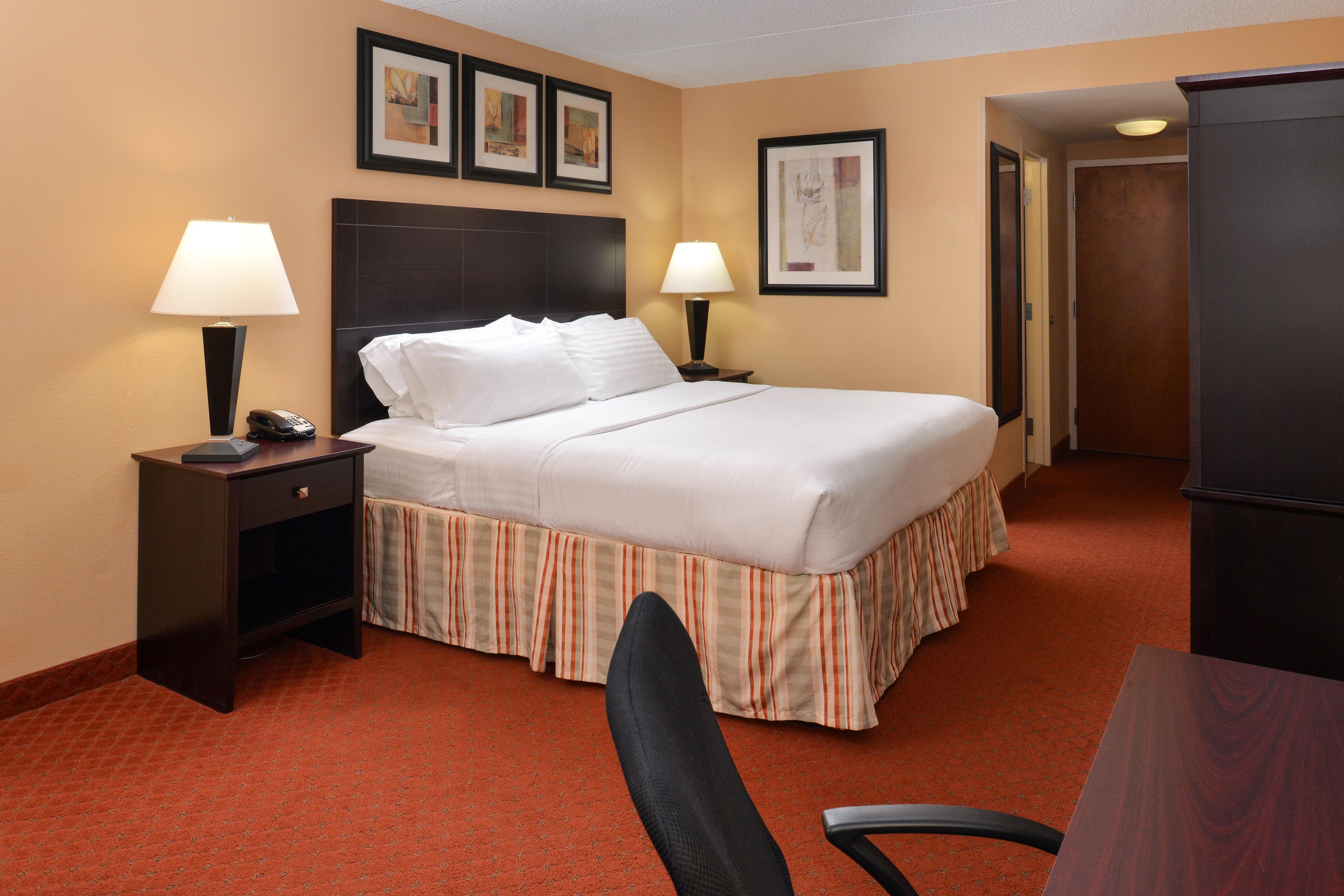 Holiday Inn Martinsburg By Ihg Exteriör bild