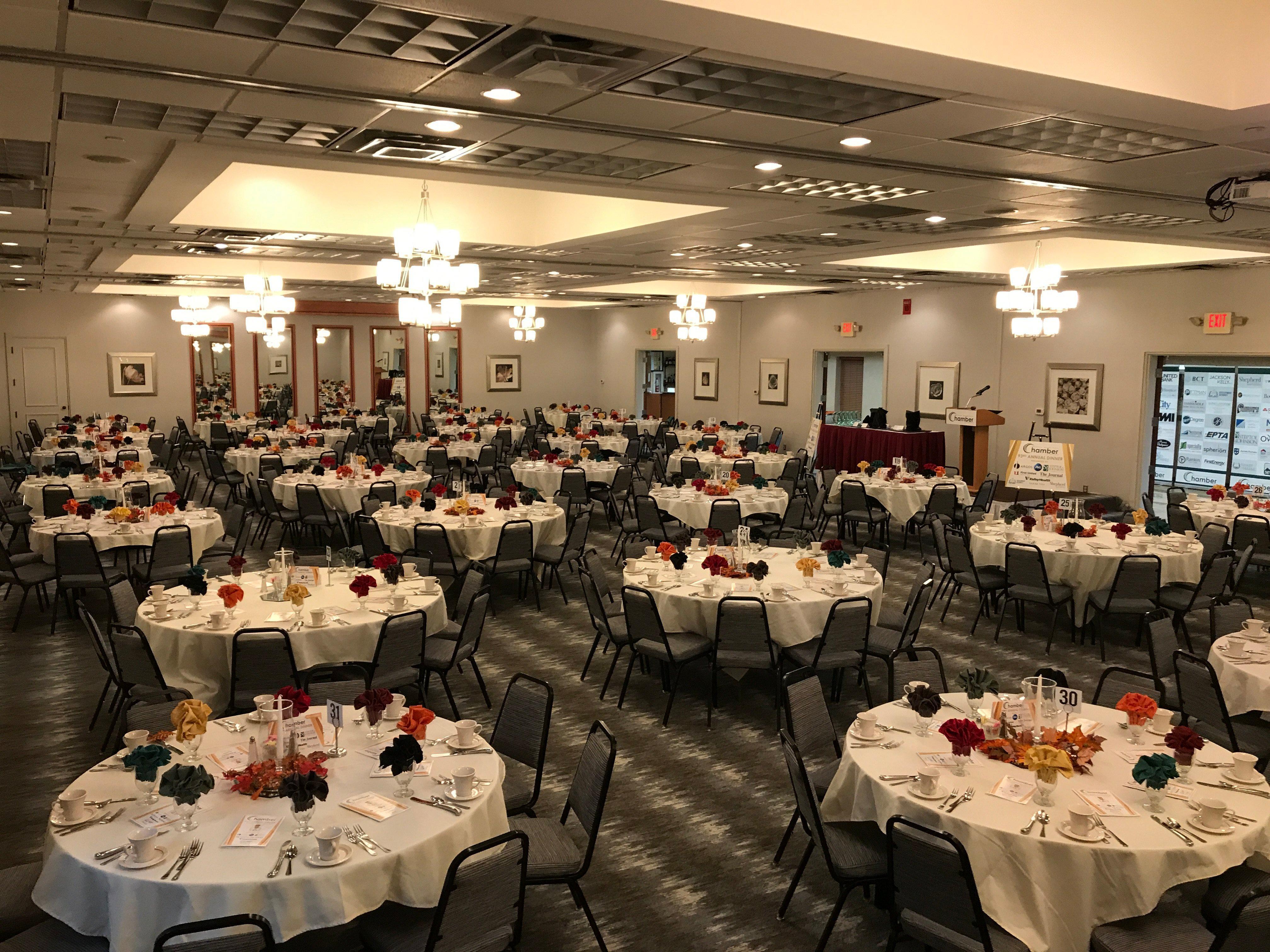 Holiday Inn Martinsburg By Ihg Exteriör bild