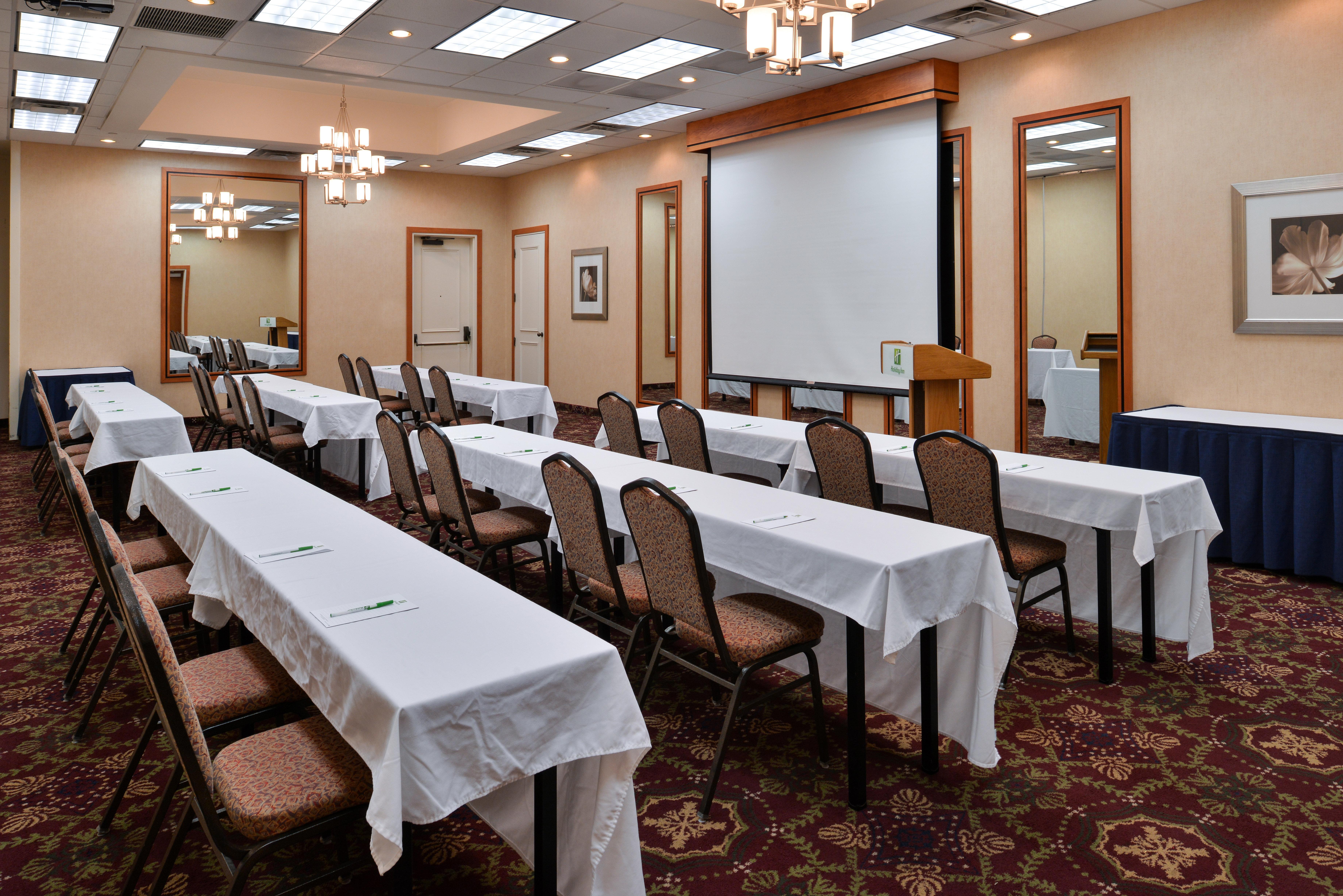 Holiday Inn Martinsburg By Ihg Exteriör bild